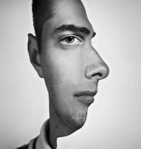 two-face-optical-illusion-c-473x500